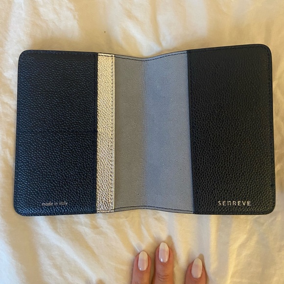 Senreve Pebbled Passport Holder in Pebbled/Venice - Picture 3 of 8